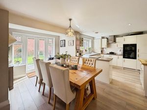 Photo 6- click for photo gallery